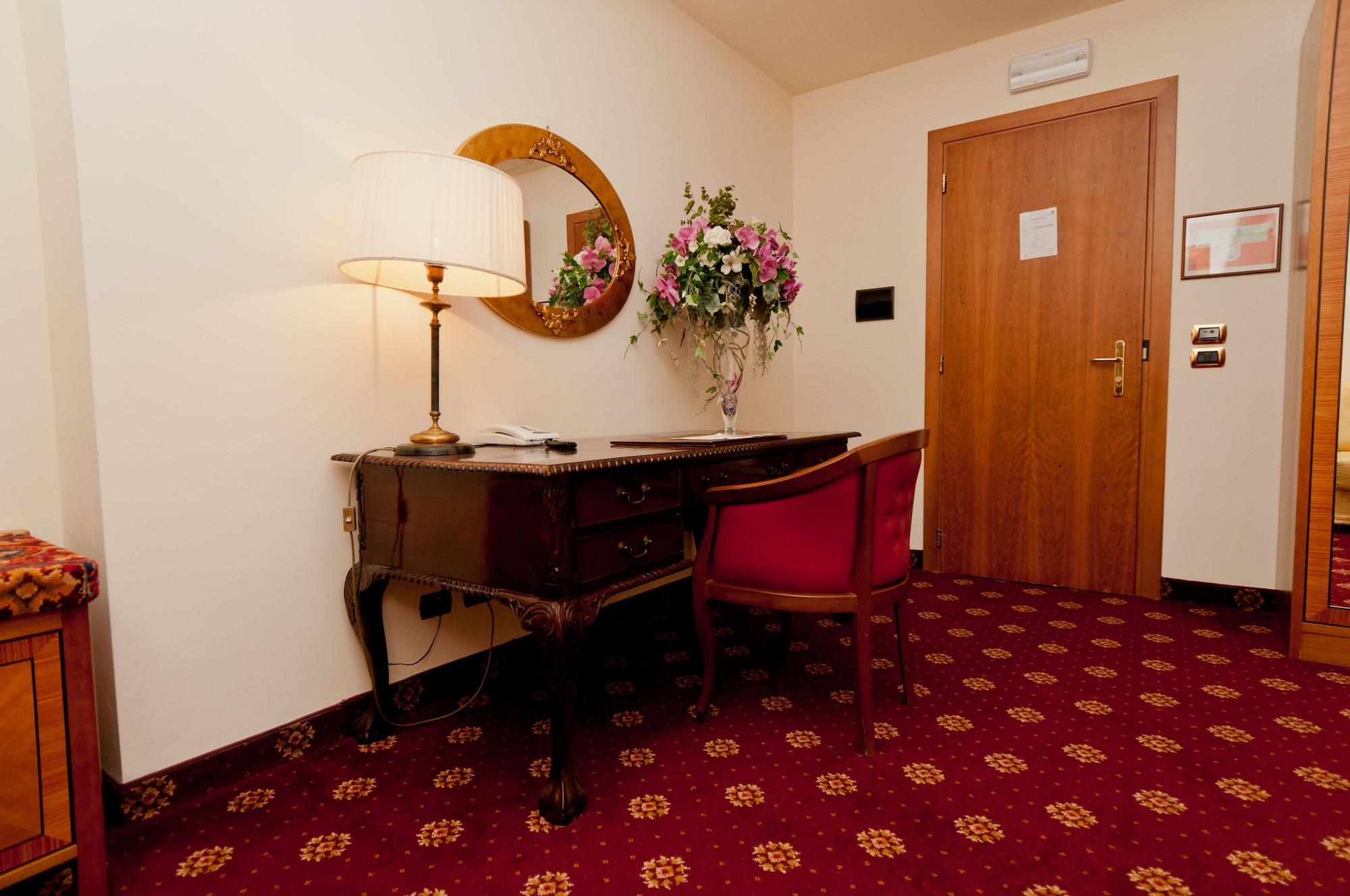 Parco Dei Principi Hotel Roccella Ionica Zewnętrze zdjęcie