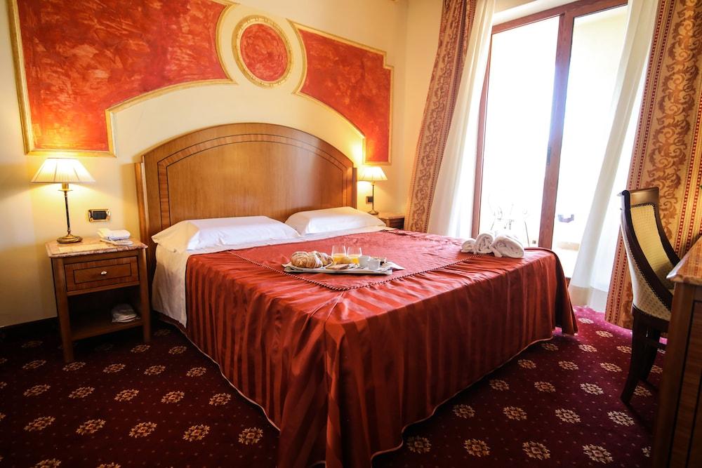 Parco Dei Principi Hotel Roccella Ionica Zewnętrze zdjęcie