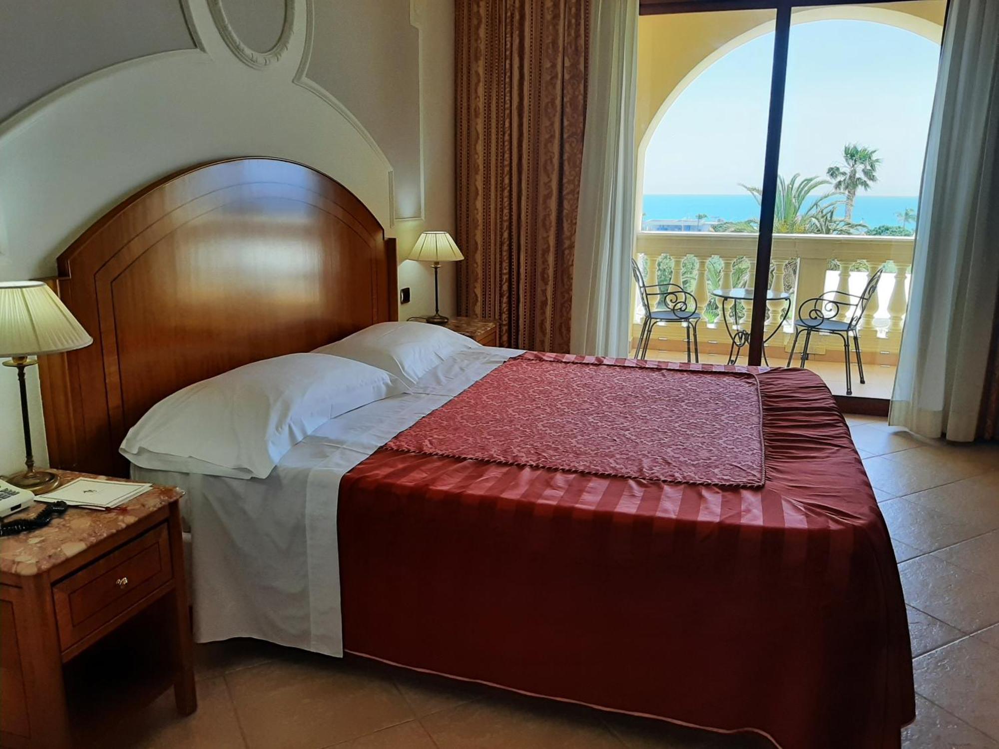 Parco Dei Principi Hotel Roccella Ionica Zewnętrze zdjęcie