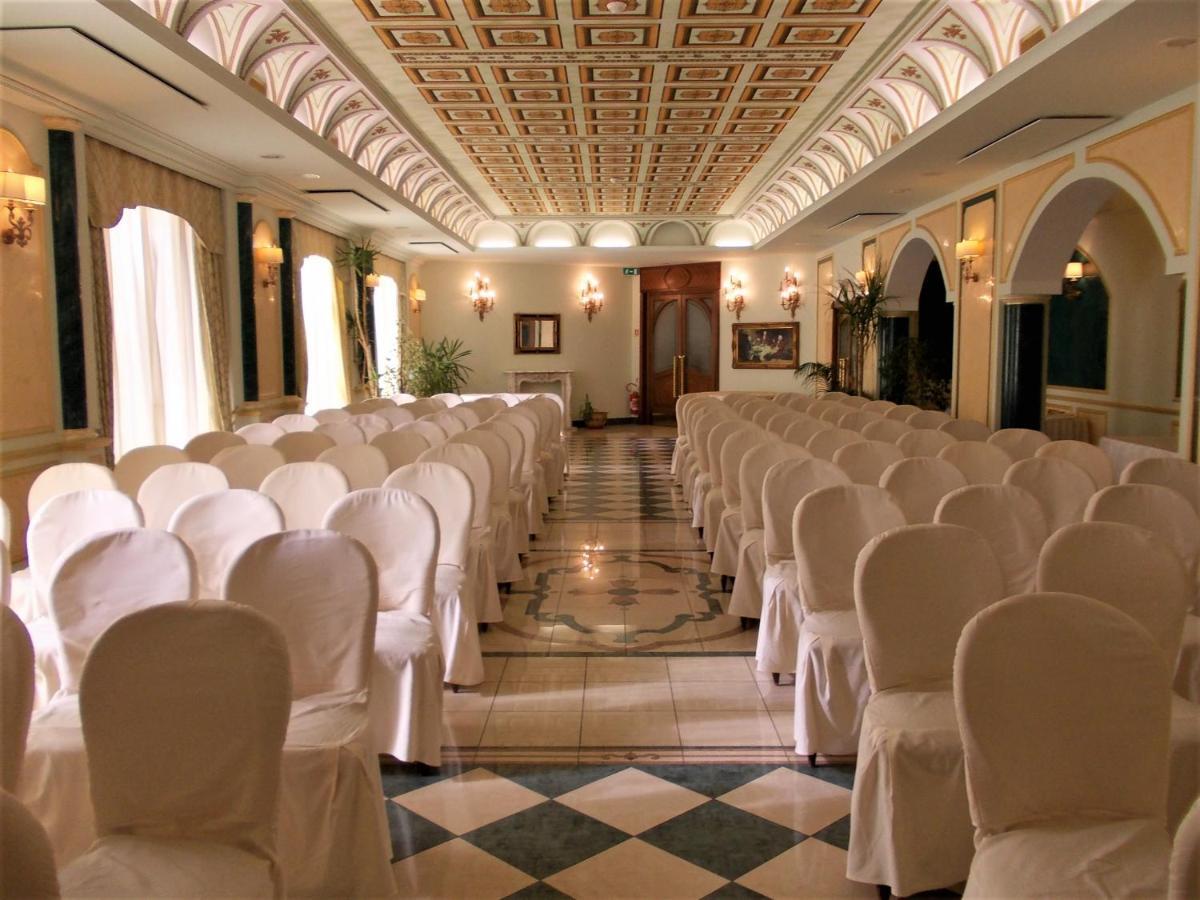 Parco Dei Principi Hotel Roccella Ionica Zewnętrze zdjęcie